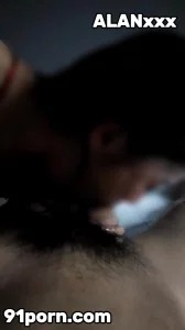 闲来无事看着黄片再让她吃冰淇淋，双重享受